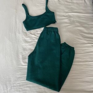 NWOT Princess Polly Green Arabella Set